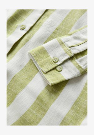 THE SET REGULAR FIT - Bluza z gumbi - lime green