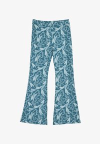 Neselectat, light blue