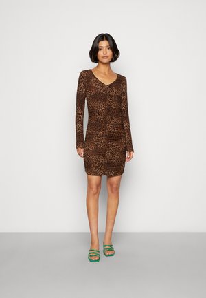 JDY JDYSANDY RUCHING DRESS  - Φόρεμα από ζέρσεϊ - chocolate brown