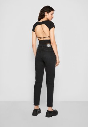 Calvin Klein Jeans MOM - Džínsy mom - denim black