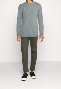 Minimum Pullover - mottled light grey