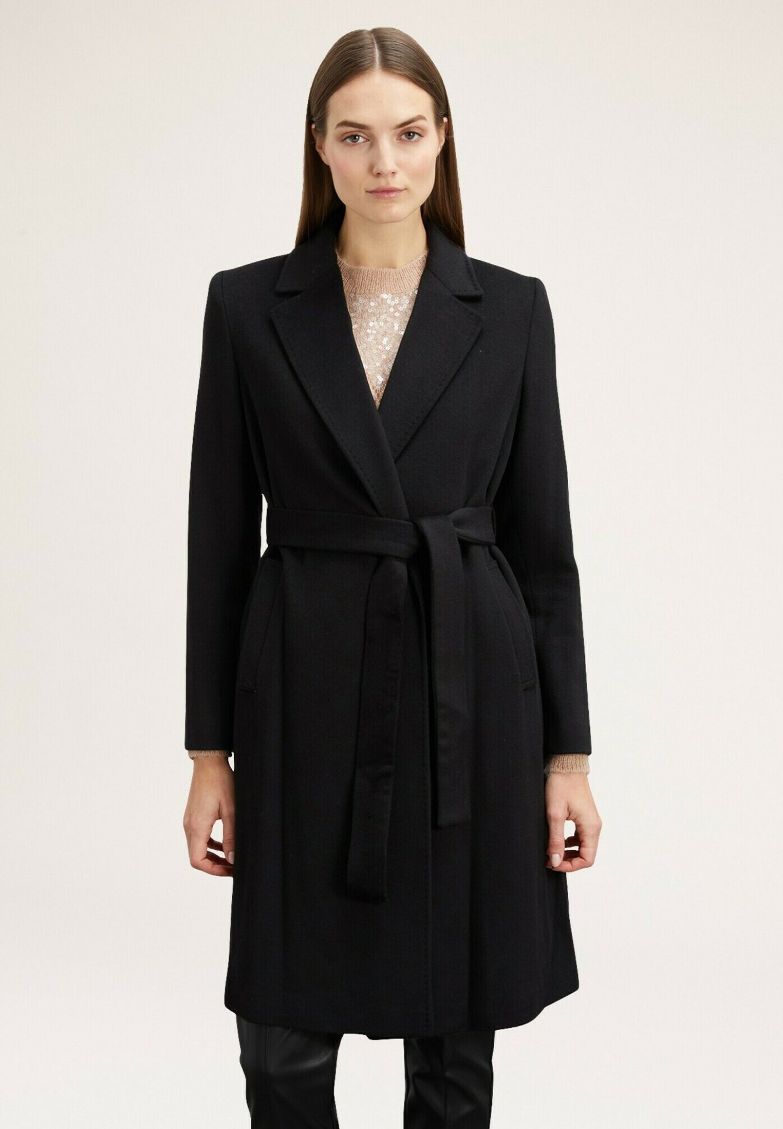 Cappotto Lana Motivi Cappotto Nero Motivi Cappotto Corto Nero