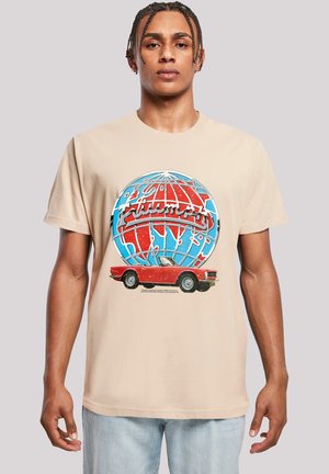 BRITISH MOTOR HERITAGE TRIUMPH SPORTS CAR 1970 - Print T-shirt - sand