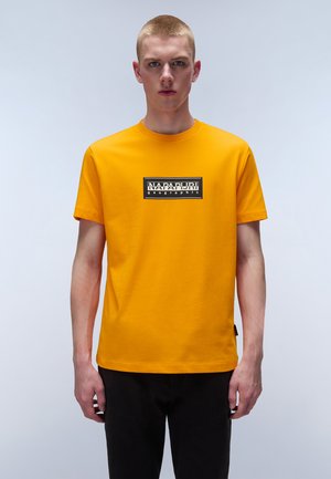 Napapijri LOGO - T-shirt imprimé - orange marigold