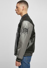 Failed to generate alt-text