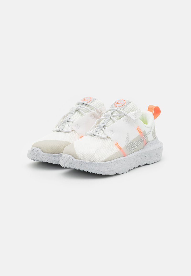 Kinder Sneaker low | Nike Sportswear CRATER IMPACT UNISEX Sneaker low summit white/grey fog/platinum tint/photon dust/white/hype Kinder Sneaker low | Nike Sportswear CRATER IMPACT UNISEX Sneaker low summit white/grey fog/platinum tint/photon dust/white/hype