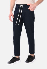 Ciabalù Jeans Tapered Fit - blu