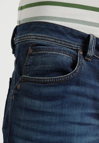LTB RODEN - Calças de ganga de perna direita - lazaro wash