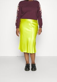 ONLY Carmakoma Sweatshirt - bordeaux