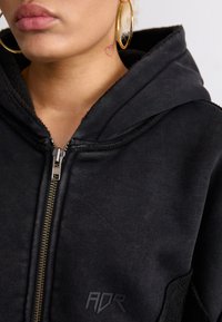 Atelier de roupa SNUG JACKET UNISEX - Fleecejacke - black