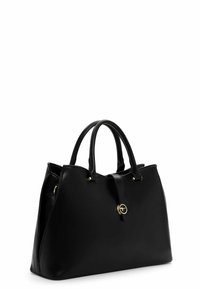 Borsa a tracolla in pelle nera con design strutturato, doppi manici e minuteria dorata. Presenta una chiusura centrale con una tracolla magnetica e texture liscia.