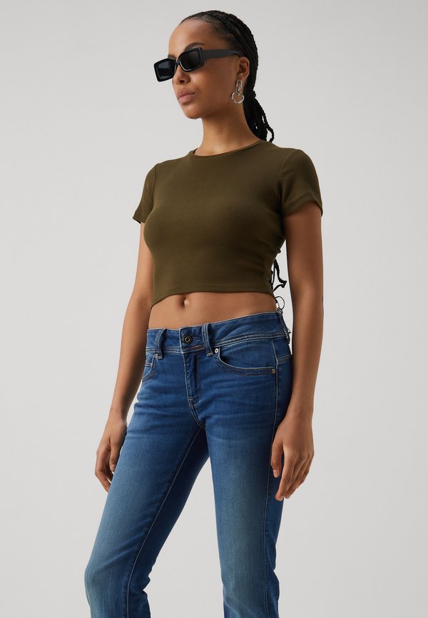 MIDGE SADDLE MID STRAIGHT - Straight leg jeans - medium indigo aged4