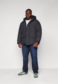 Jack & Jones JJWORLD PUFFER JACKET  - Winter jacket - black