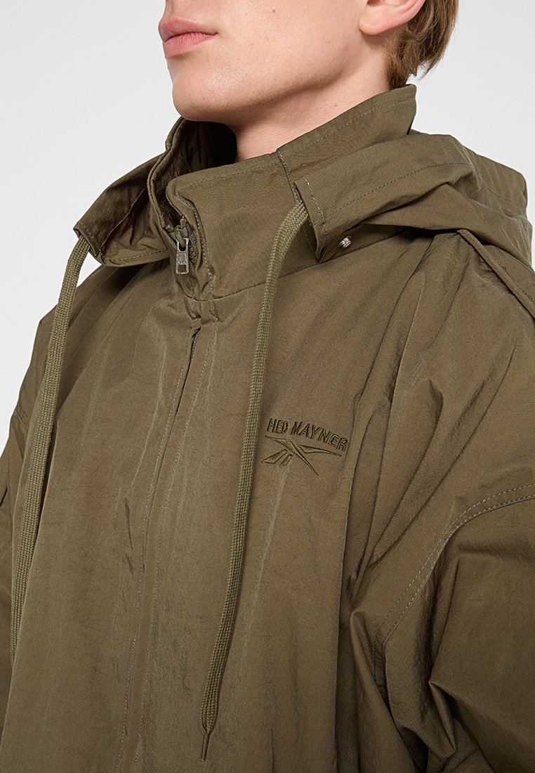 Leichte Jacke