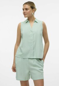 Vero Moda MYMILO  - Bluza z gumbi - silt green