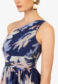 Kraimod Freizeitkleid - navy weiss