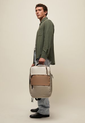 MISAKO BRISTOLI TRAVEL  - Tagesrucksack - beige