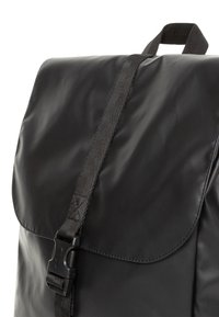 Eastpak Sac à dos - tarp black