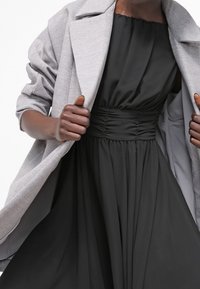 Swing Robe de soirée - black