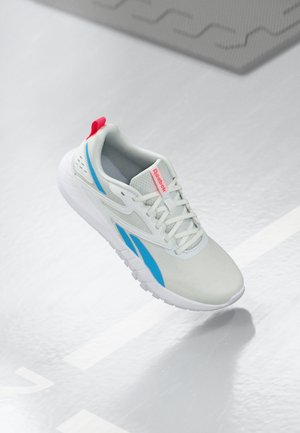 FLEXAGON ENERGY TR 4 - Scarpe da allenamento - white/future cyan/pink blast
