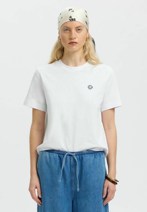 Selected T-SHIRT MIT RUNDHALSAUSSCHNITT BESTICKTES - T-shirt basique - bright white