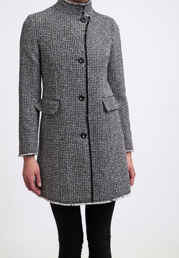 Sisley Krátký kabát - black