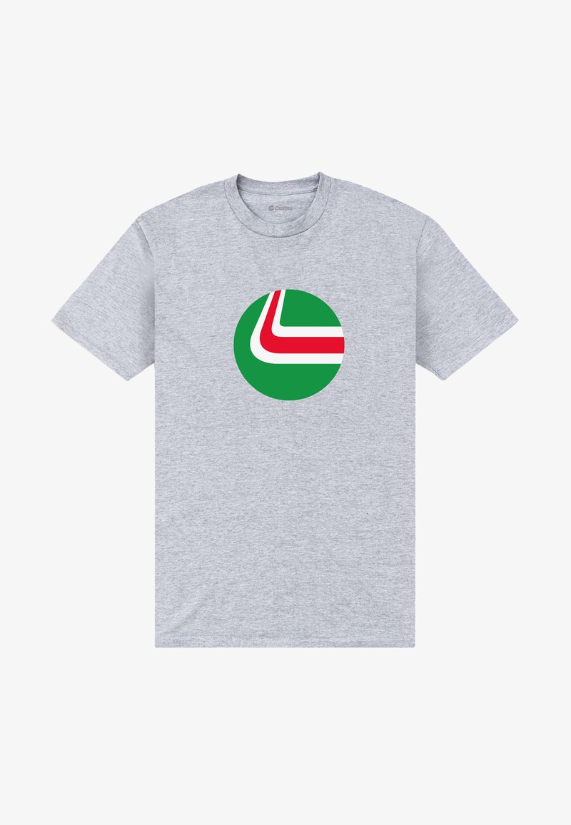 Szara bawełniana koszulka z krótkim rękawem i okrągłym zielonym logo z czerwonymi i białymi akcentami na środku przodu.