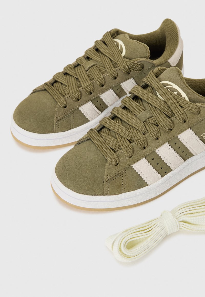 adidas gazelle silver green womens Adidas Black Leather Women Sneakers Fall Winter main image 0