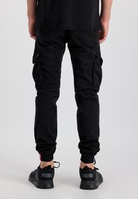 Alpha Industries TWILL JOGGER - Kapsáče - black