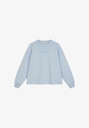 Lys blå bomulds sweatshirts med et cropped design, lange ærmer og en rund halsudskæring. Har broderet tekst i en lysere blå nuance.