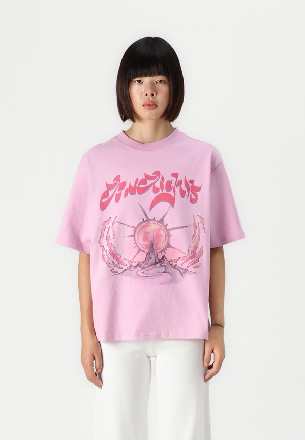 TITANIUM WOMAN  - Print T-shirt