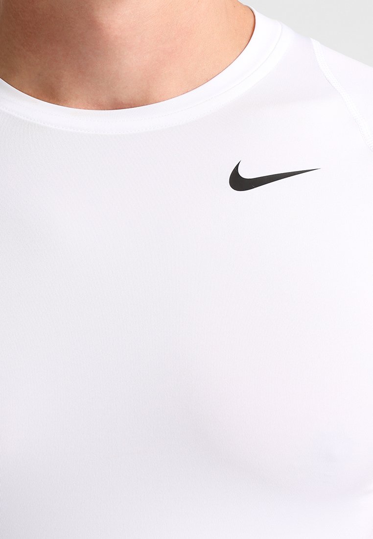 nike performance pro dry