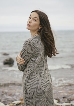 Bon'A Parte SMILLA - Kampsunkleit - feather gray mel big leafs