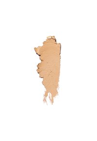 Flytande foundation swatch i en ljus karamellnyans; slät textur med matt finish, applicerad i en avsmalnande, oregelbunden form.
