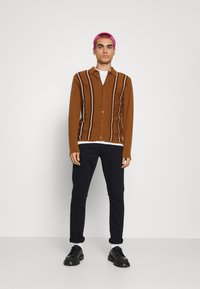 Only & Sons ONSLOOM LIFE - Calças de ganga justas - black denim