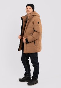 Luhta GESTERBY - Chaqueta de invierno - braun