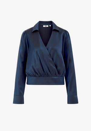 Sötétkék, fényes anyagból készült, batikolt blúz, gallérral, hosszú ujjal és ráncolt derékkal a karcsú alak érdekében.