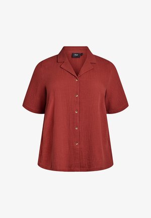 Chemise courte à manches en couleur rouille avec un tissu texturé, un col et une fermeture à boutons sur le devant avec des boutons dorés.