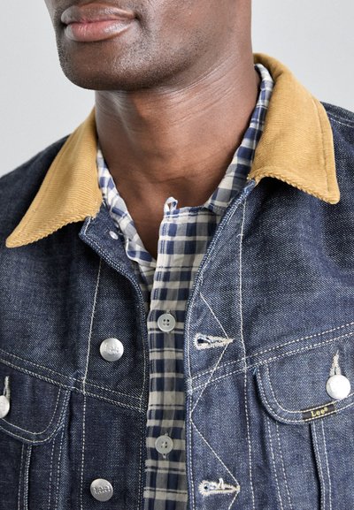 Paul Smith STORM RIDER JACKET - Veste en jean - rinse wash