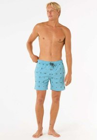 Shorts de bain bleu clair avec une taille à cordon, ornés de motifs noirs complexes. Fabriqués en tissu léger, adaptés aux activités aquatiques.