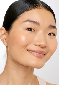 BYBI BEAUTY LIMITED EDITION GOLD BABE BALM HIGHLIGHTER 15ML - Illuminanti