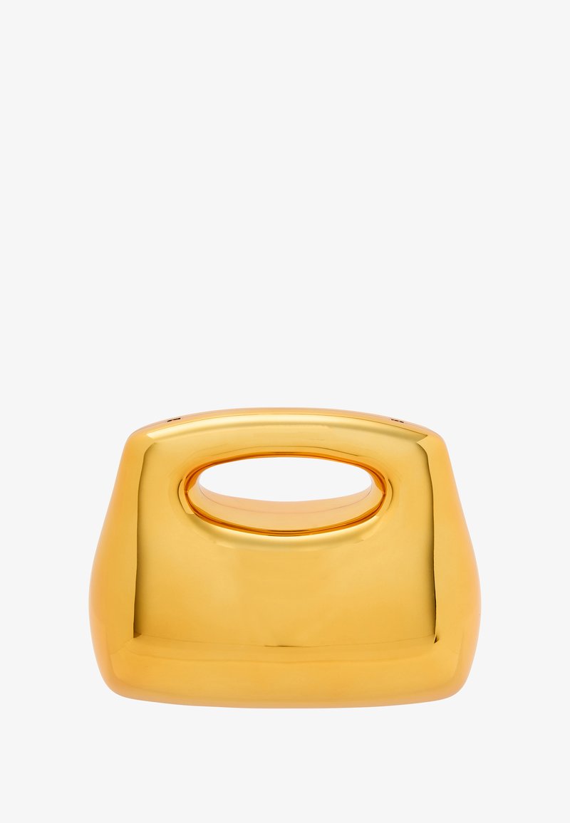 Guldmetalisk tote bag med en glat, skinnende overflade, der har et rundt håndtag og en unik, skulpturel form. Ingen synlig hardware.