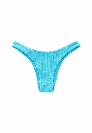 Ljusblå bikiniunderdel gjord av texturerat tyg, med en låg skärning och smala sidoremmar.