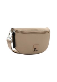 Beige, ovale schoudertas van zacht materiaal; voorzien van een bovenrits, verstelbare band en een klein logopatch.