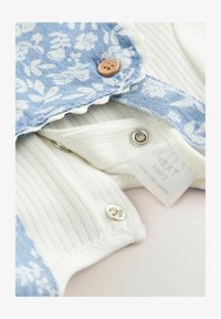 Non sélectionné, denim floral and ecru