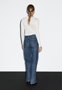 Massimo Dutti MID-RISE STRAIGHT-LEG - Jeans a sigaretta - blue