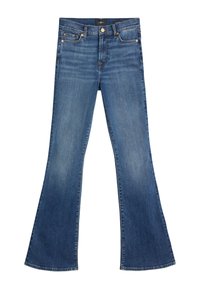 Jean flare en denim de bleu moyen, avec une taille haute, cinq poches, des coutures visibles et une texture légèrement délavée pour un aspect usé.