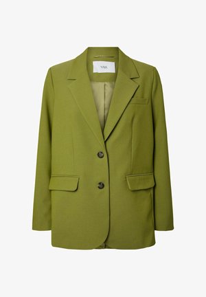 Olivově zelené sako s výrazným střihem, vybavené klopovým límcem, dvěma předními kapsami a dvěma knoflíky pro zapínání. Texturovaná tkanina.