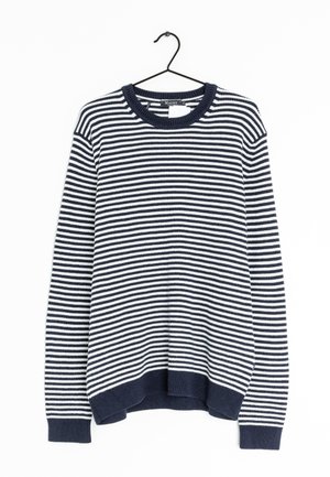 MAERZ Muenchen Sweter