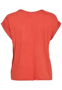 Koral kortermet topp med avslappet passform, rund hals og rullede ermer. Laget av mykt stoff med en jevn tekstur.